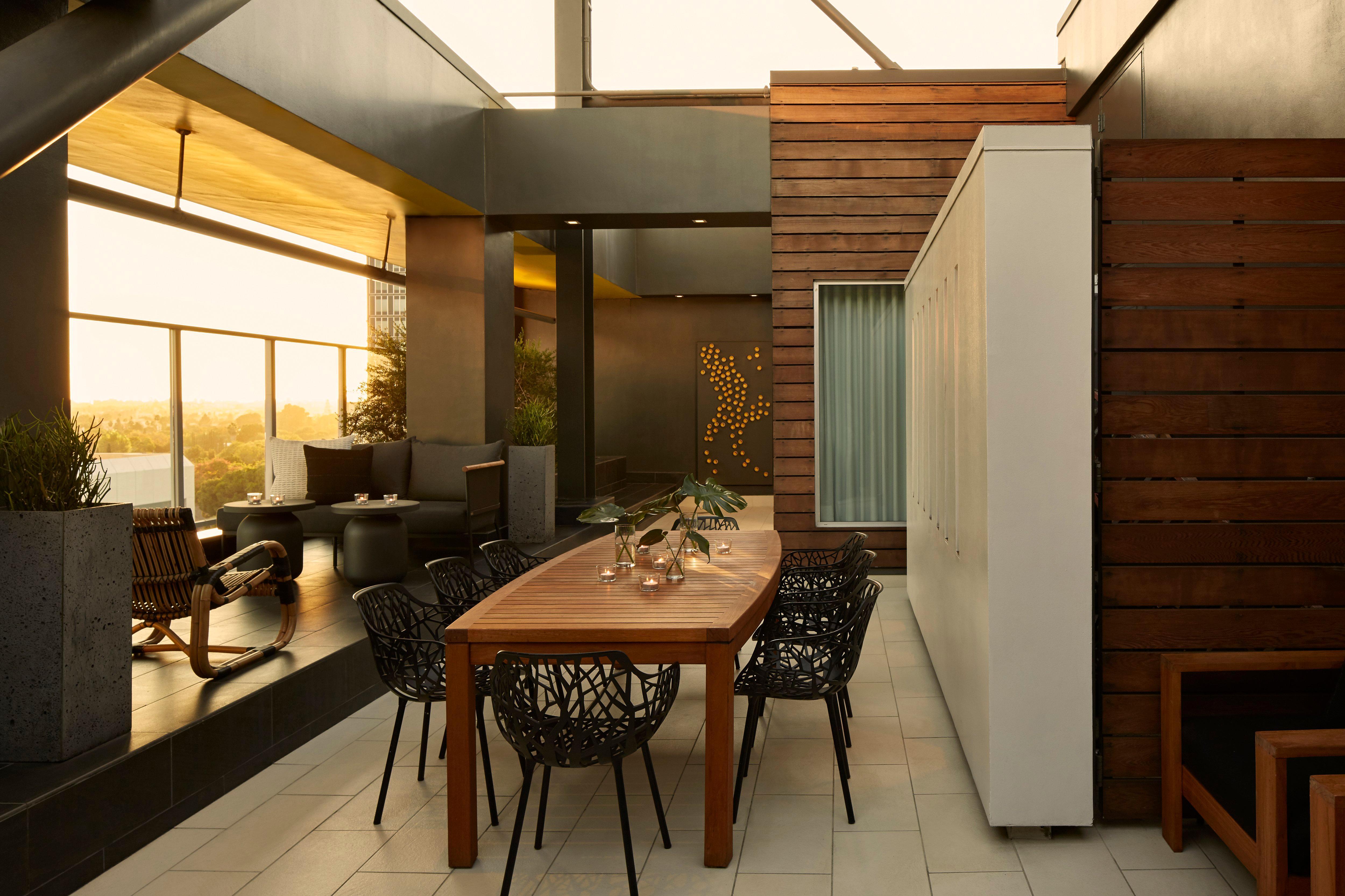 Kimpton Wilshire By Ihg Resort